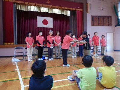 手つなぎボランティア (6)