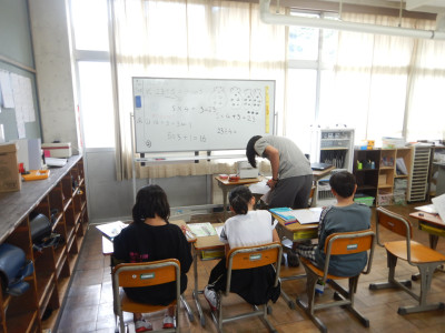 ３年生算数わり算あまりのある (1)