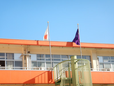 校旗新調 (1)