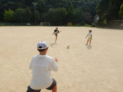 昼休みの運動場 (17)