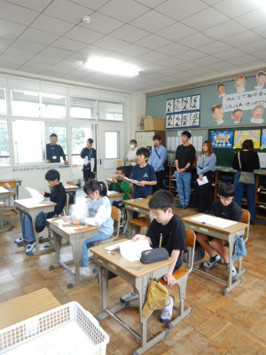 4・5年生／学活／権利の熱気球 (5)