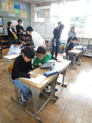 4・5年生／学活／権利の熱気球