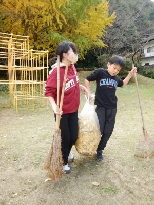 落ち葉掃除 (5)
