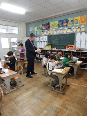 椿原先生があちこちの学級参観 (10)