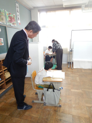 椿原先生があちこちの学級参観 (25)