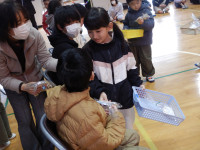 6年生を送る会　１年生出し物 (9)