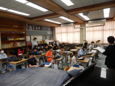 4・5・6年生音楽冬景色、リコーダー (2)