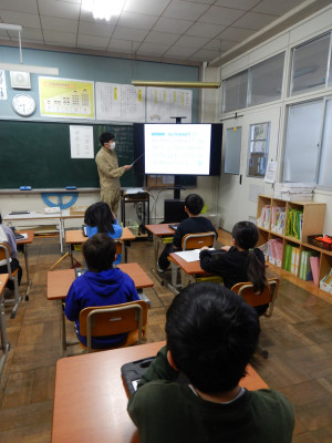 2年生外国語活動に向けて (1)